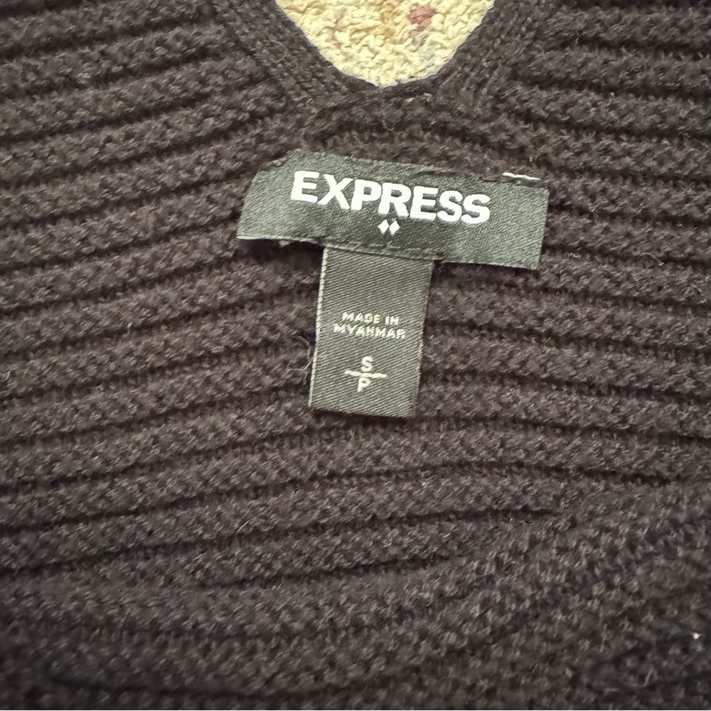 Express Knit Tank Top - Picture 7 of 7